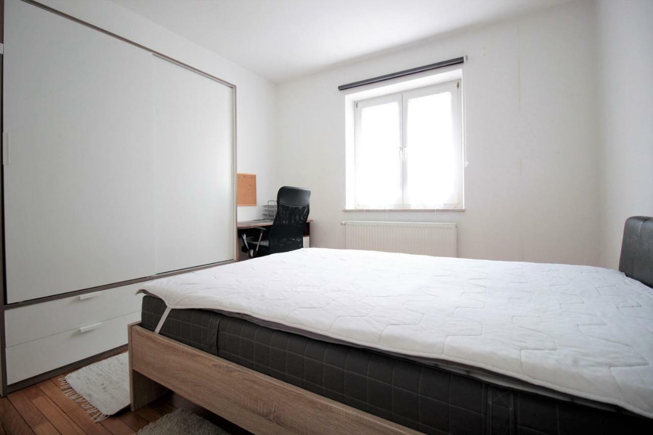 Charming 3-Bedroom Apartment With Parking Lot Вюрцбург Экстерьер фото